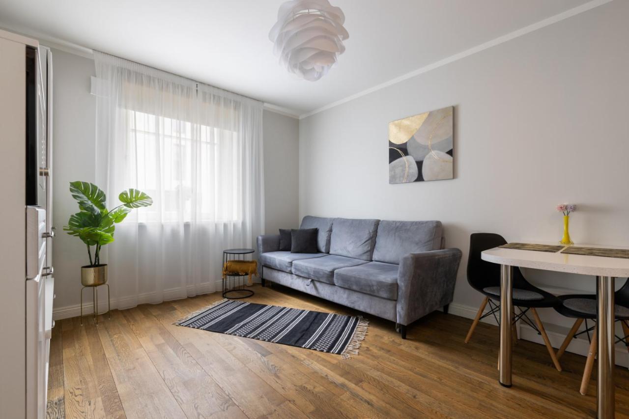 Brand New, Cozy And Quiet 1 Bedroom Apartment, Free Parking Tallinn Buitenkant foto
